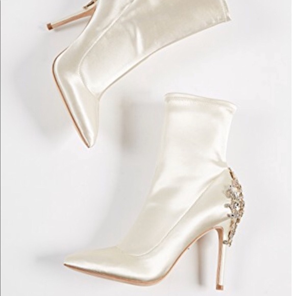 BADGLEY MISCHKA Satin MEG jeweled booties boots - Picture 7 of 8